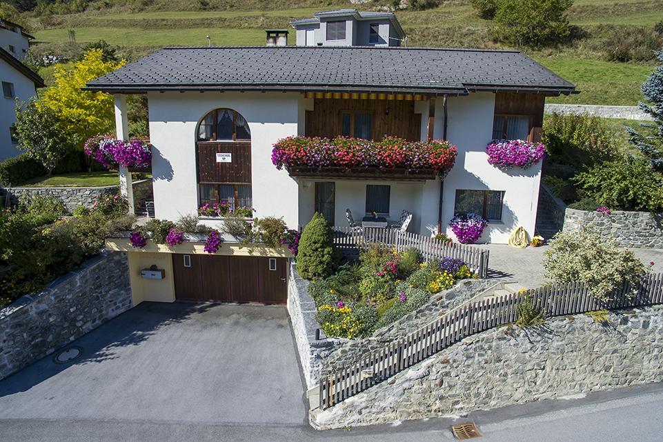Chasa Plajet Apartamento Ramosch Exterior foto